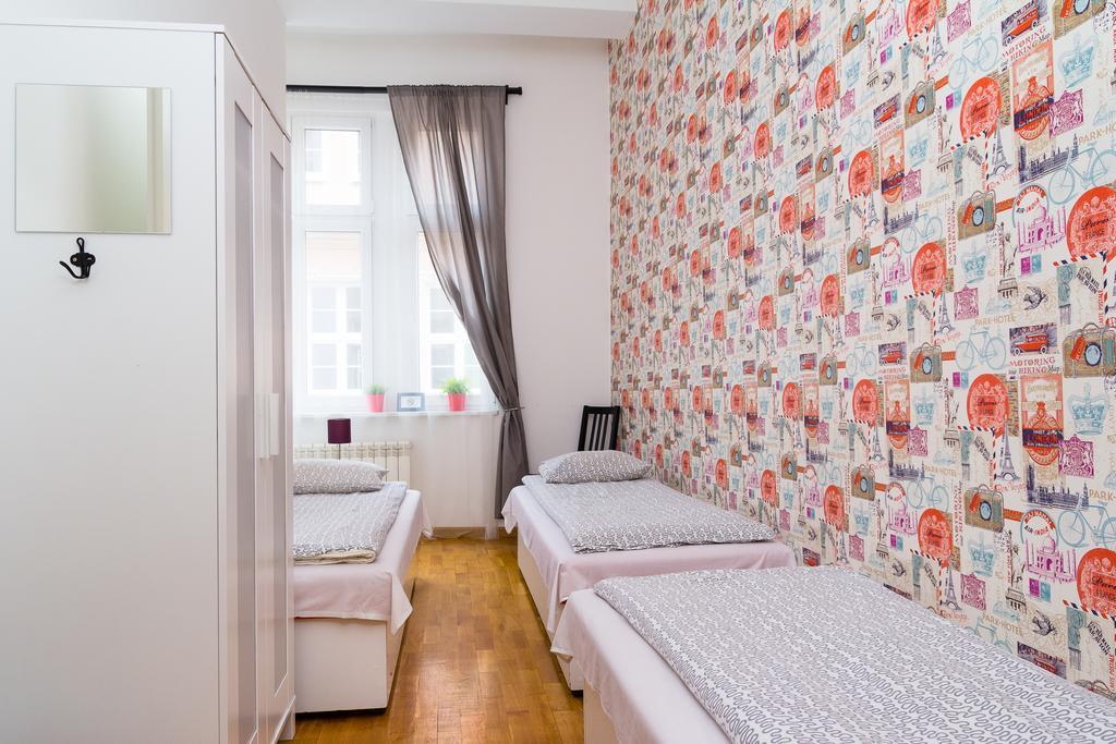 Retro Hostel Posen Zimmer foto
