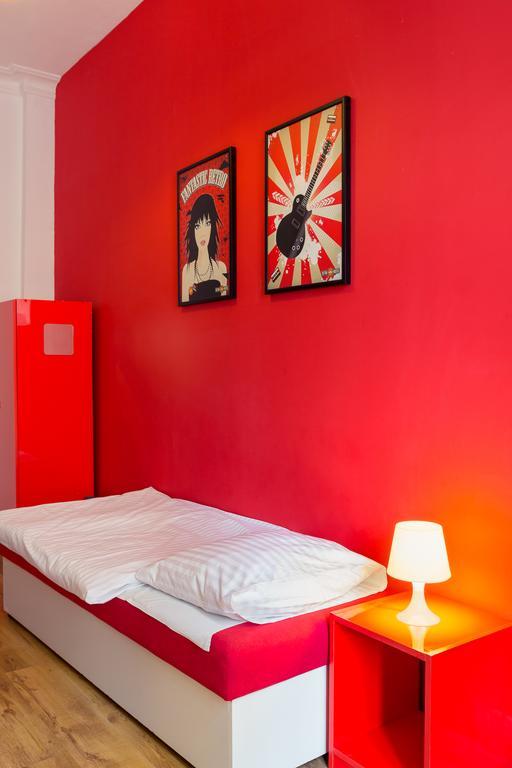 Retro Hostel Posen Zimmer foto